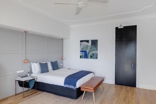 รีเจนท์ คอร์ต ซิดนีย์ (Regents Court Sydney)1
