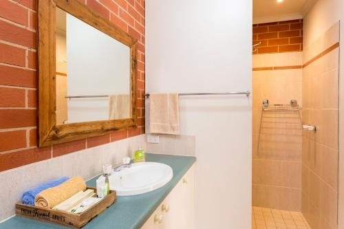 Yackandandah Motor Inn1