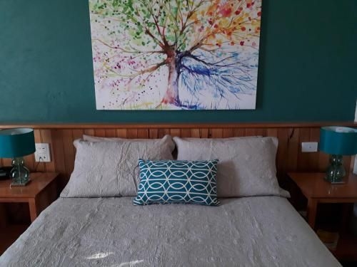 The Moe Motor Inn2