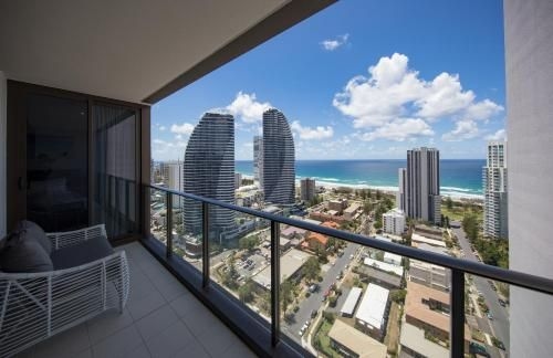 HomePlus Premier Apartments at 2663 Gold Coast Hwy, Broadbeach0