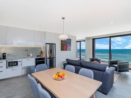 AQUA MIST PENTHOUSE1