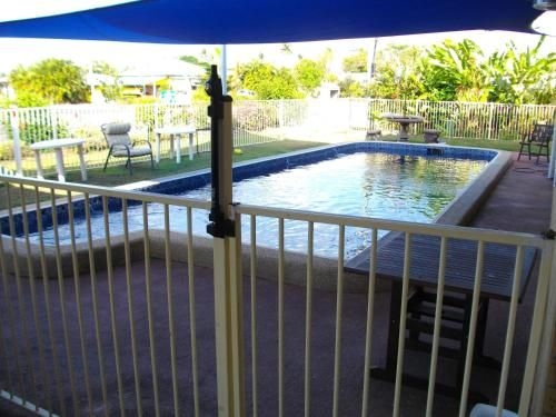 Kurrimine Beach Motel4