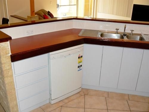 Geraldton Luxury Retreat 24