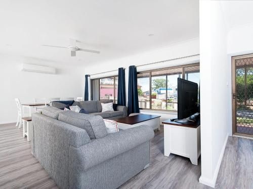 Nelson Bay Getaway 590