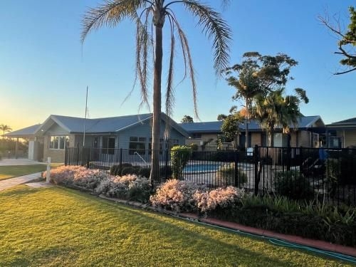 Hunter Oasis (Hunter Morpeth Motel and Villa's)0