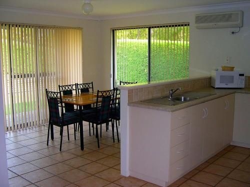 Bayside Villas4