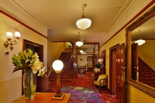 Astor Private Hotel0
