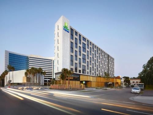 ฮอลิเดย์ อินน์ เอ็กซ์เพรส ซิดนีย์ แอร์พอร์ต แอน ไอเอชจี โฮเทล (Holiday Inn Express Sydney Airport By IHG)0