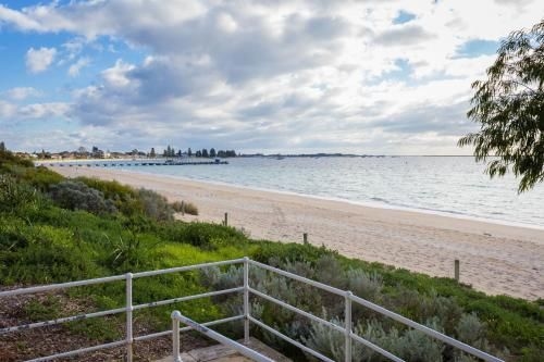Nautilus by Rockingham Apartments2
