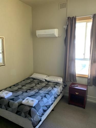 Great Western Hotel3