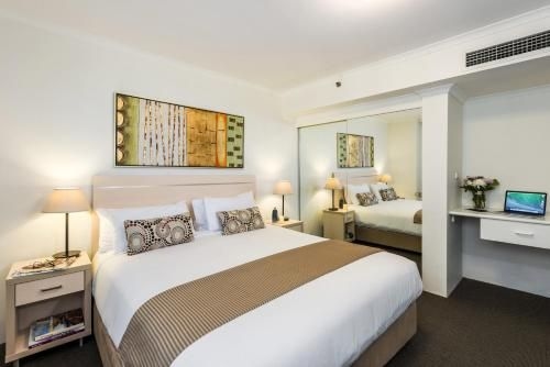 Apartments @ 317 Castlereagh (Apartments At 317 Castlereagh)1
