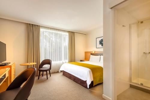 Best Western Plus Travel Inn1