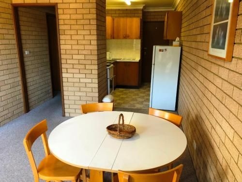 Flat 2 - 3 Bay Lane3