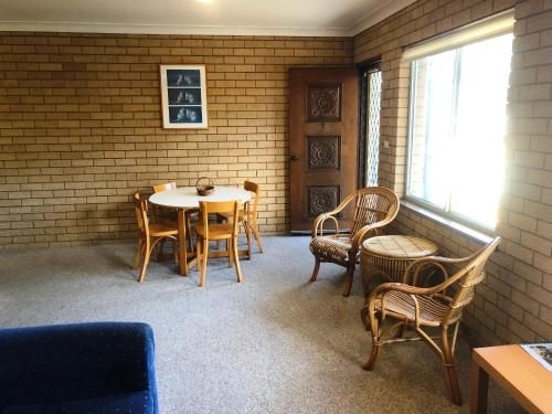 Flat 2 - 3 Bay Lane2