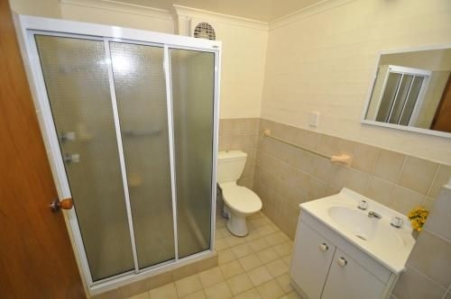 Unit 1, Countess Court3