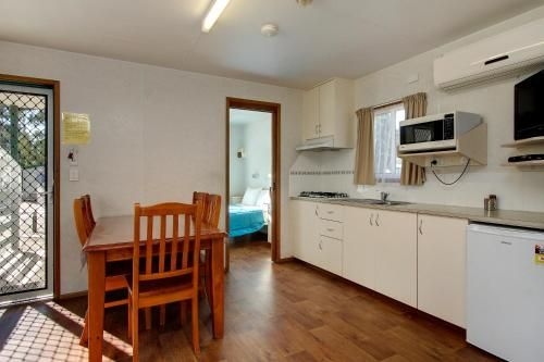 Gawler Caravan Park2
