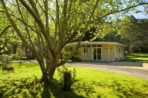 Russell Falls Holiday Cottages0