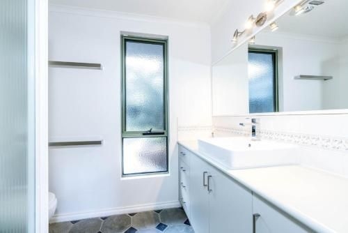 RIPPLE DREAM - INVERLOCH1