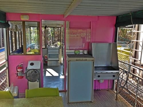 Corroboree Houseboats3