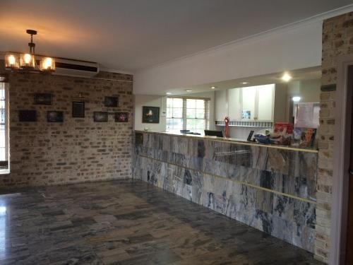 อะเคเชีย มอเตอร์ ลอดจ์ (Acacia Motor Lodge)4