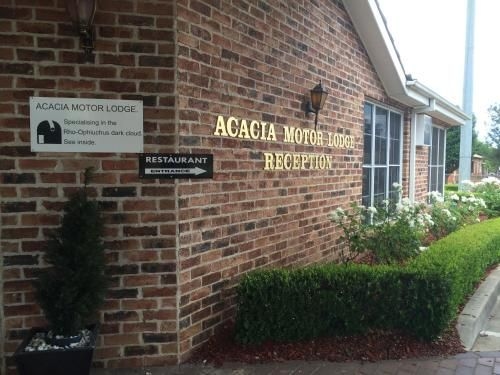อะเคเชีย มอเตอร์ ลอดจ์ (Acacia Motor Lodge)3