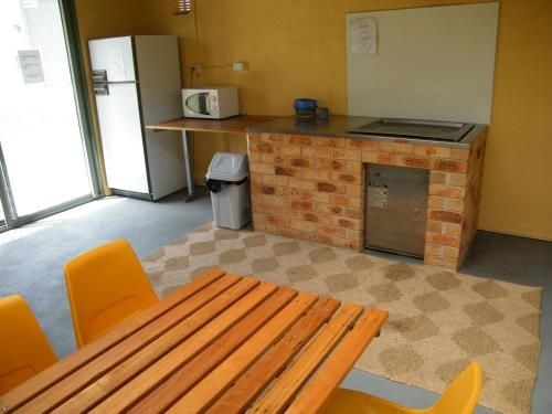 Bega Caravan Park2