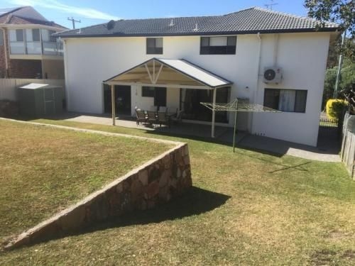 Orana Beach holiday home at Boat habour4