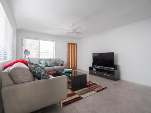 Beerburrum St, 2/22 Dicky Beach (Beerburrum St 2/22 Dicky Beach)2