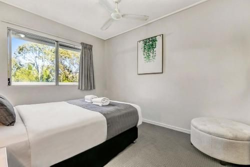 Whalecove Apartments3