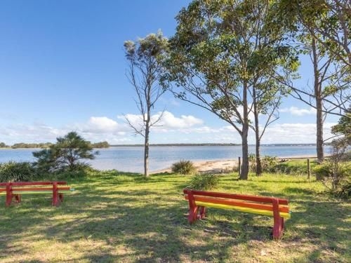 Bluewater - riverfront location with water views1