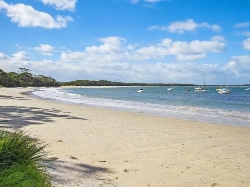 Derwent by the Sea - two minute walk to the water4