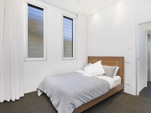Abode On Bilinga - Absolute Beachfront Holiday Home Walk Over The Sand Dunes To The Ocean1
