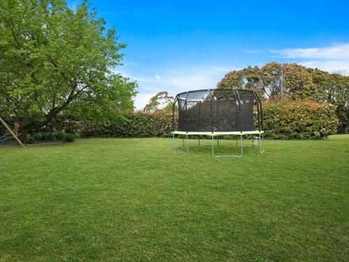 Hardigreen Park - spacious with tennis court3