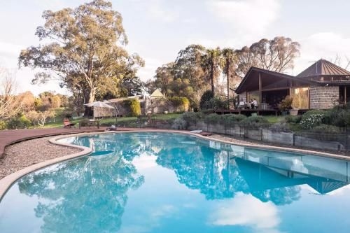 Kangaroo Manor3