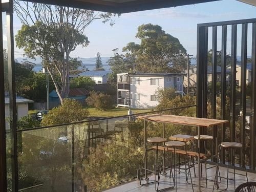 Horizons at Currarong - architecturally designed beach house4
