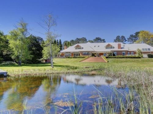Iona Park - quintessential highlands estate4