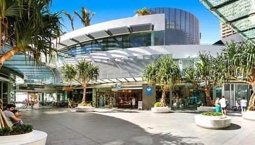 Surfers Paradise Two Bedroom Luxury Seaview Spa Apartment - Sealuxe2