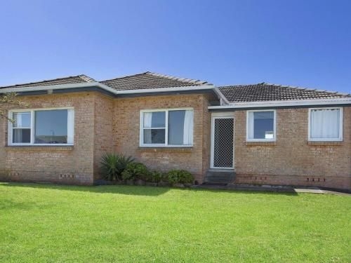 Kiama Beach Cottage at Easts Beach3