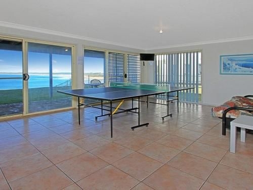 Le Vista - panoramic views looking south2
