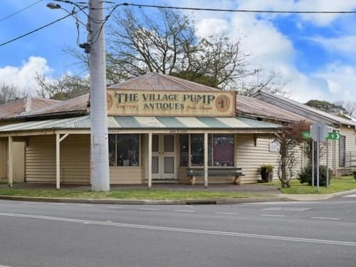 Poppy Cottage-delightful pet friendly weatherboard3