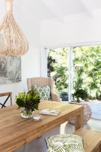 Satara Byron Bay0