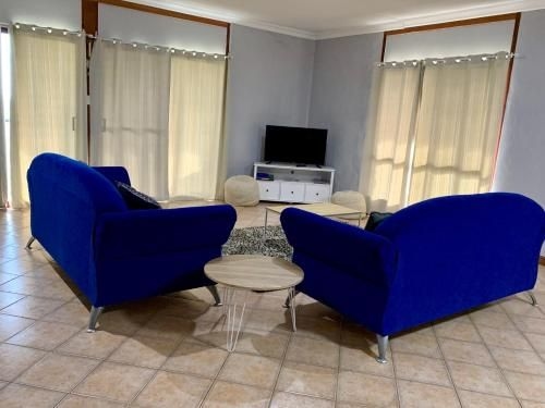 Bee’s Place - 3 bedroom home on 10 acres of land with distant ocean views (Bee’s Place - 3 Bedroom Home On 10 Acres Of Land With Distant Ocean Views)0