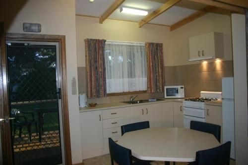 Millicent Hillview Caravan Park3