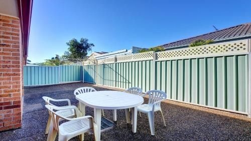 Peaceful, Quiet and so close to the beach! (Peaceful, Quiet And So Close To The Beach!)2