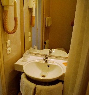 Le Valentre Hotel4