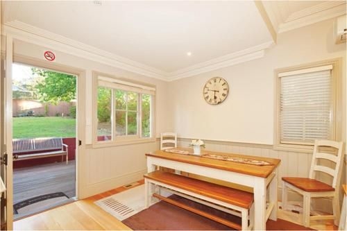 Brantwood Cottage Luxury Accommodation4