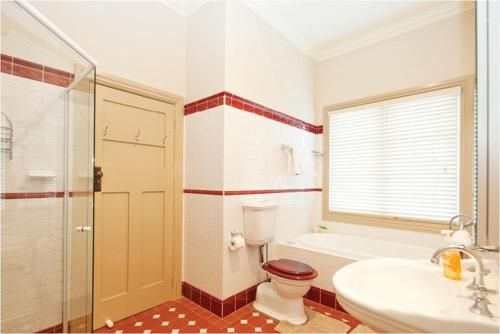 Brantwood Cottage Luxury Accommodation2
