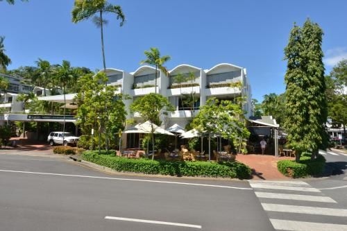 Seascape Holidays - Club Trop0