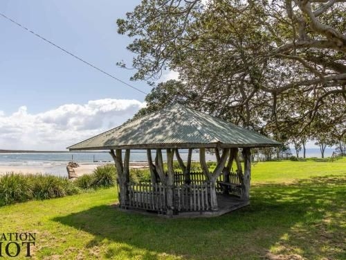 The Old Bottleshop - waterfront, pool table and more (The Old Bottleshop - waterfront pool table and more)2