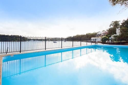 Serene And Stylish Harbourside Apartment2